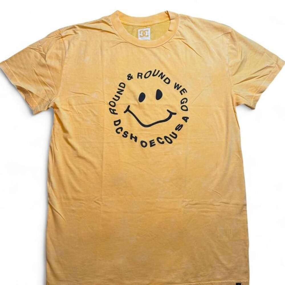 DC Shoes Round & Round Smiley Face T-Shirt Yellow Size XL